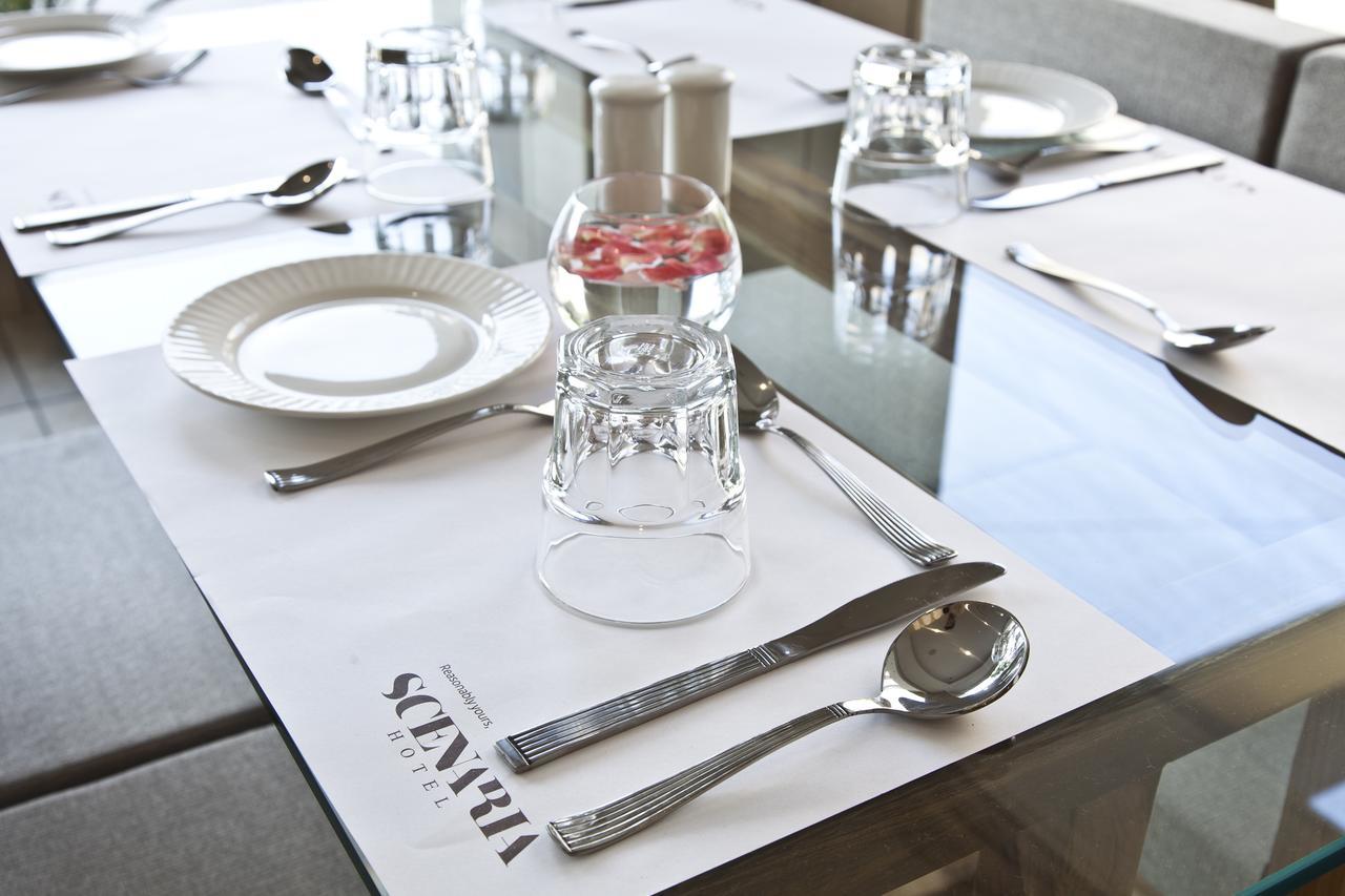 Scenaria Hotel Ahmedabad Bagian luar foto